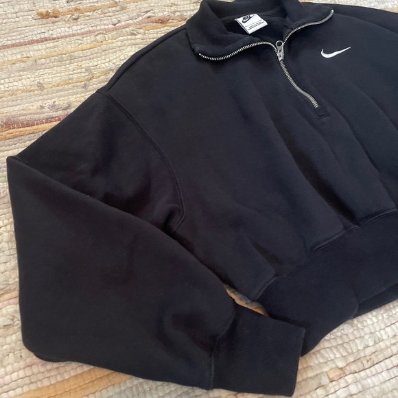 Women’s Nike Sportswear Phoenix Fleece Black Half Zip Cropped Pullover - Picture 5 of 8